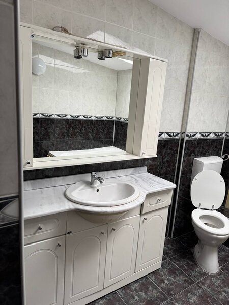 Banu Manta, Stirbei Voda, Pipera, vile p+2 cazare muncitori Asia